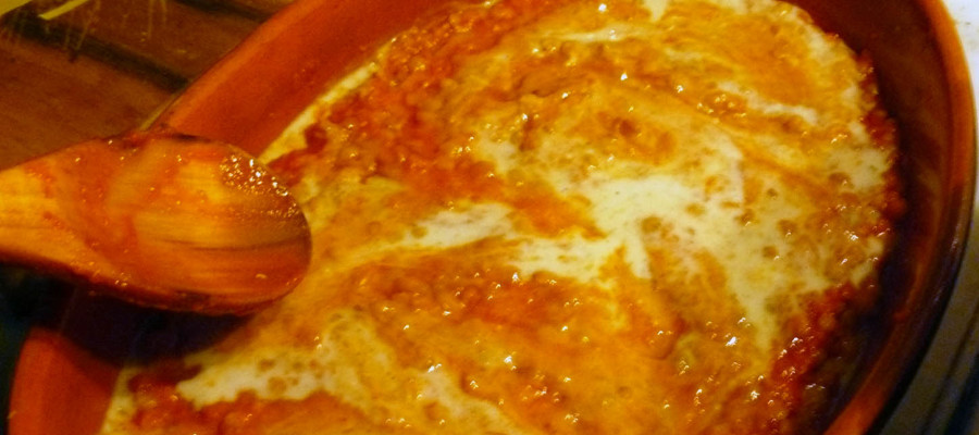 Polenta di miglio con ragù di lenticchie